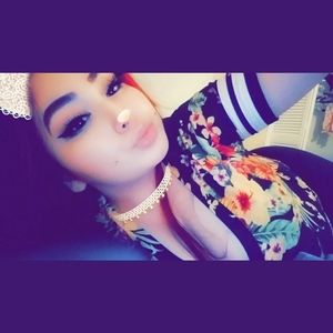 Meet your Posher, Mari